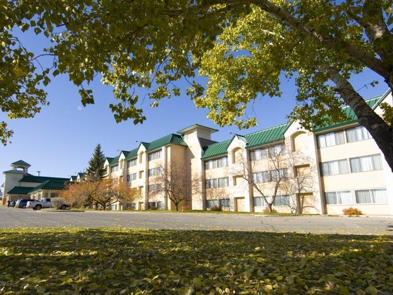Amenida Residences, Calgary Exterior photo